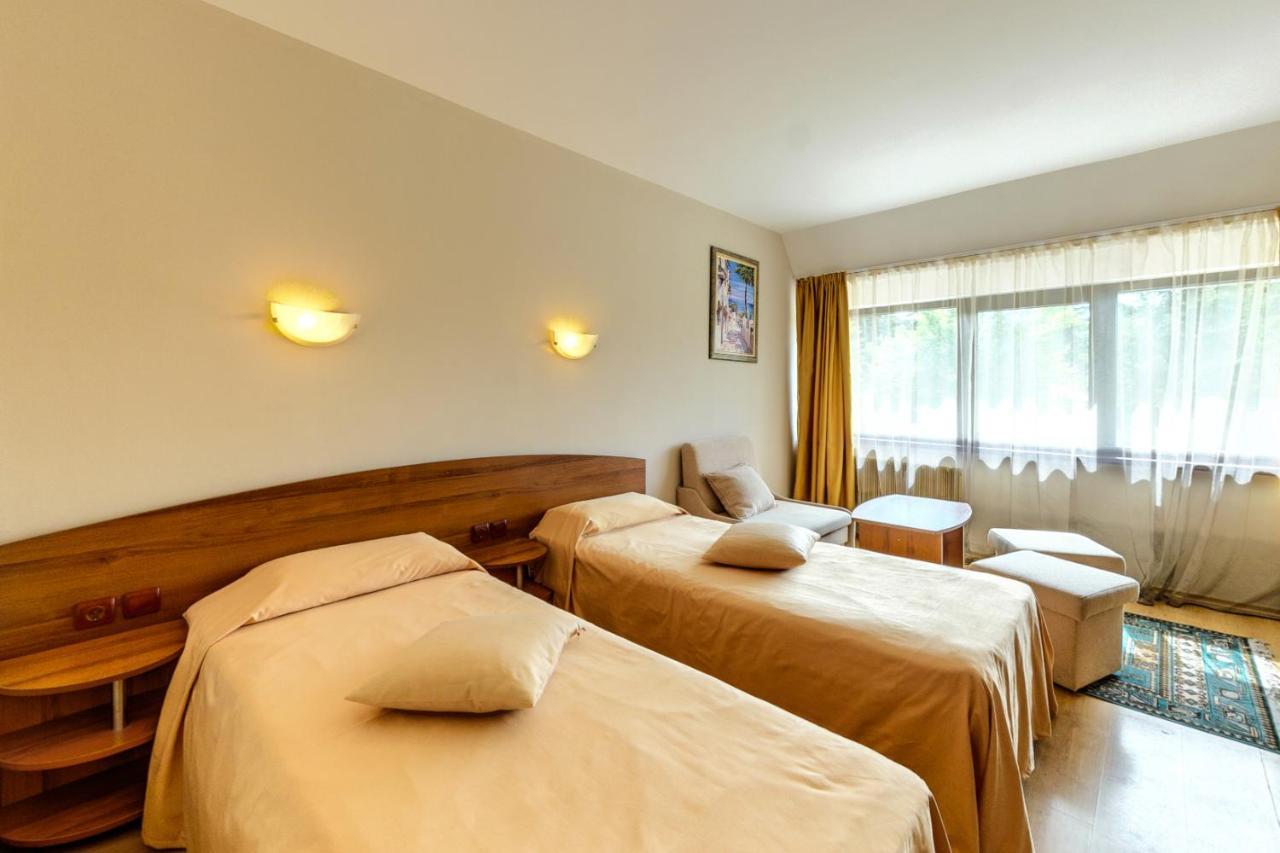 Moura Mountain & Villas Spa Hotel Боровец Екстериор снимка